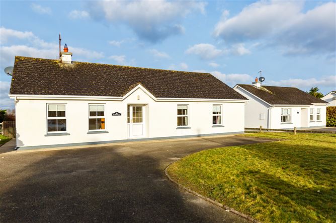 Main image for Maryville, 5 Grange Road, Rosslare Strand, Co. Wexford