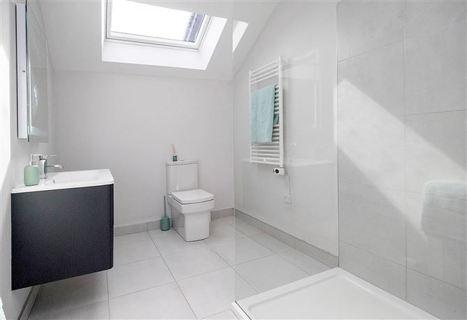 2 Laurel Crescent, Ballinroad, Dungarvan, Co. Waterford