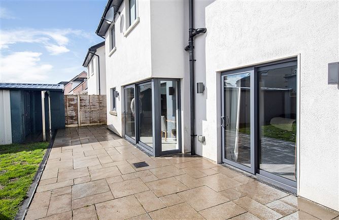 2 Laurel Crescent, Ballinroad, Dungarvan, Co. Waterford