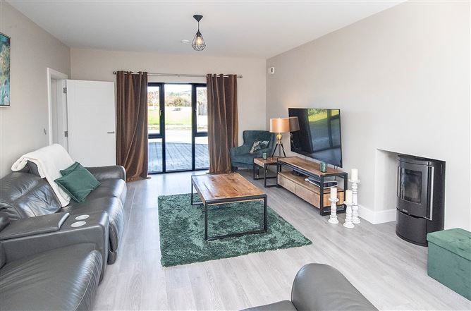 2 Laurel Crescent, Ballinroad, Dungarvan, Co. Waterford