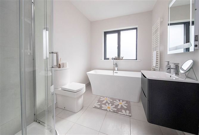 2 Laurel Crescent, Ballinroad, Dungarvan, Co. Waterford