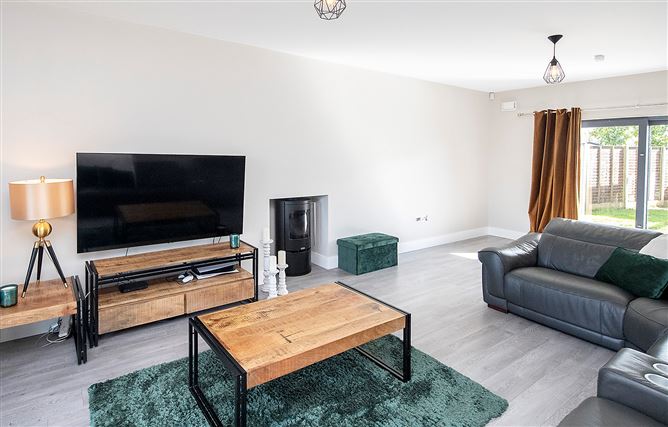 2 Laurel Crescent, Ballinroad, Dungarvan, Co. Waterford