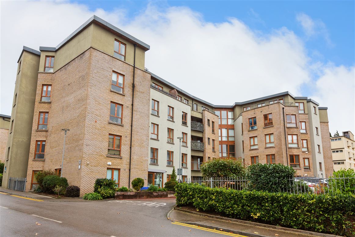 50 The Gallán, Granitefield Manor, Rochestown Avenue, Dun Laoghaire, Dublin