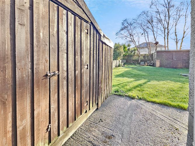 7 Castle Rock, Tulla Road, Ennis, Co. Clare