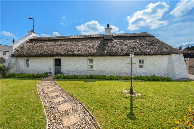 Cairn Woods Cottage, Cairn Woods, Mallow, Co. Cork.