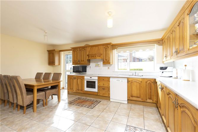 Photo 11 of 28 — 14 Cluain Ri, Navan Road, Trim, Co. Meath