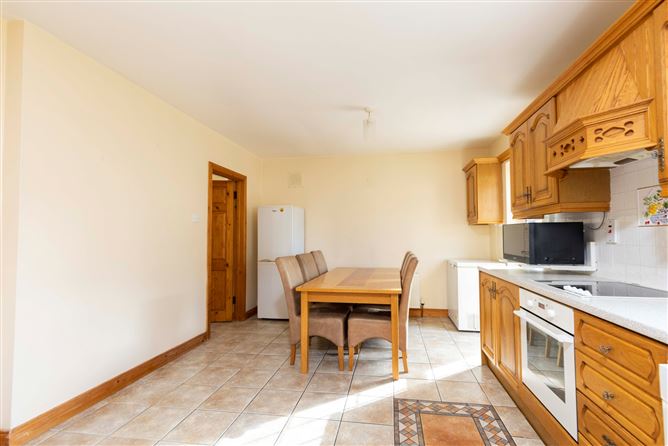 Photo 14 of 28 — 14 Cluain Ri, Navan Road, Trim, Co. Meath