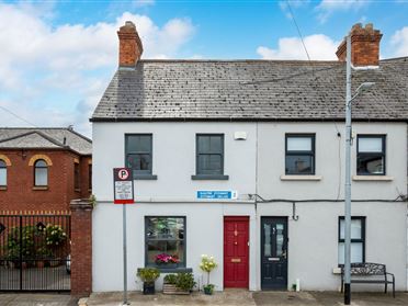 1 Stewart Villas, Carlingford Parade, Dublin 2