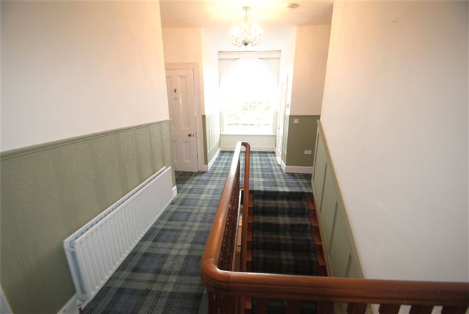 Old Castle Hse & approx. 4.96 acres, Dungar, Roscrea, Co. Tipperary