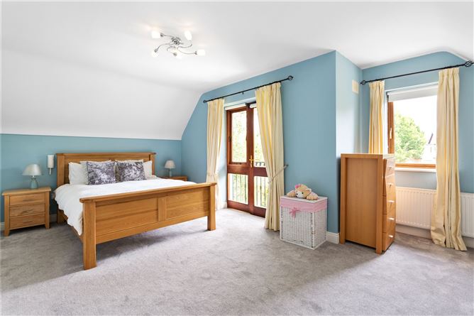 2 Hollystown Demesne, Hollystown, Dublin 15
