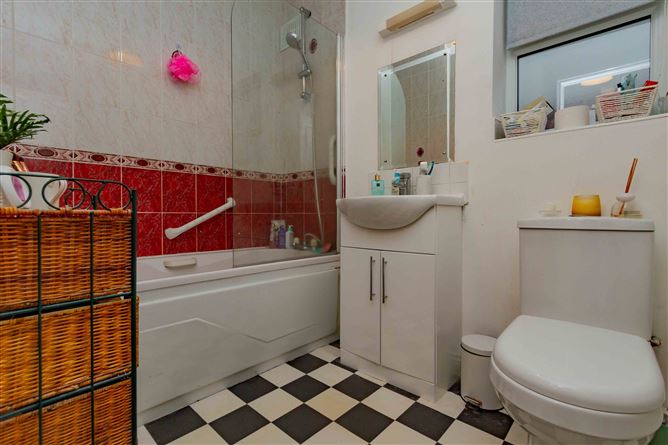 15 Pairc Gleann Trasna, Aylesbury, Dublin 24