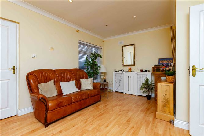 15 Pairc Gleann Trasna, Aylesbury, Dublin 24