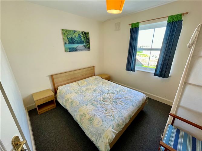 31 Castlegardens, St Helen's Village, Rosslare, Wexford