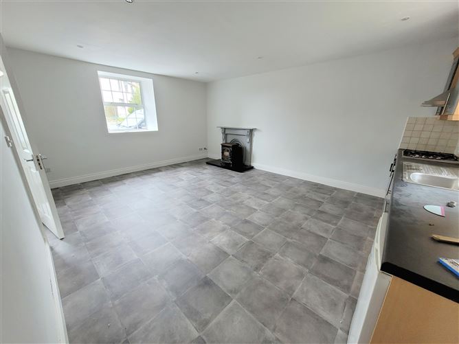 2 Barrack Hill, Clogheen, Tipperary