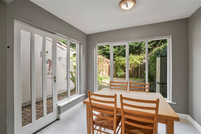 2 Sir Ivor Mall, The Chase , Stillorgan, County Dublin