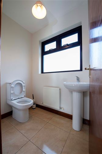 1 Leedale, Caherslee, Tralee, Kerry