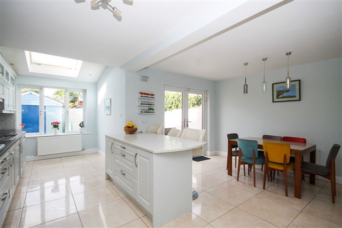 16 Castlefield Park, Knocklyon, Dublin 16