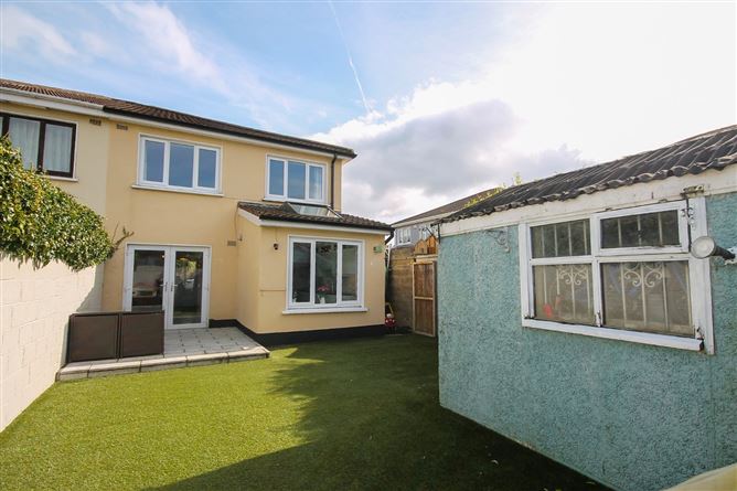 16 Castlefield Park, Knocklyon, Dublin 16