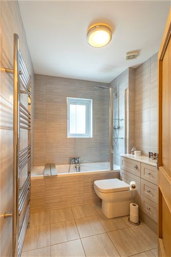 7 Holywell, Sea Road, Kilcoole, Co. Wicklow