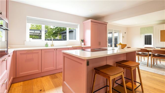 7 Holywell, Sea Road, Kilcoole, Co. Wicklow