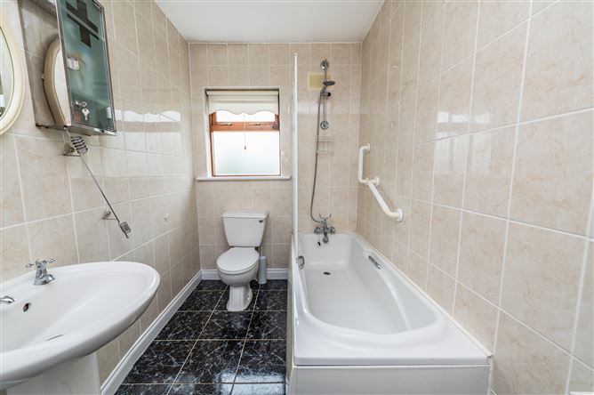 18 Curragh Beag, Kildare Town, Kildare