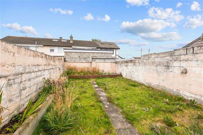 Photo 13 of 15 — 7 Avonmore Drive, Tallaght, Dublin 24