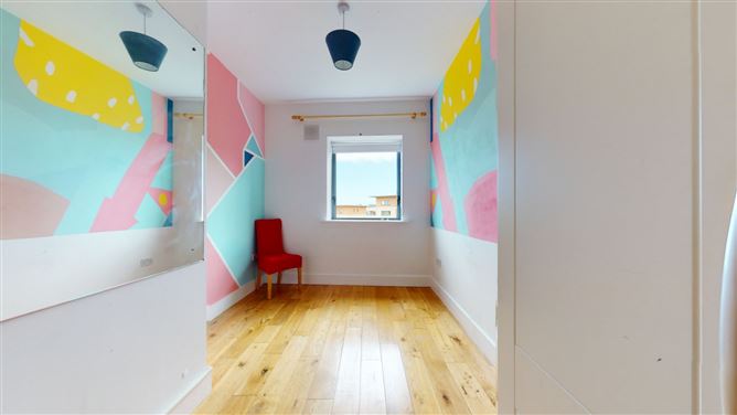 153 The Oval, Tullyvale, Cabinteely, Dublin 18