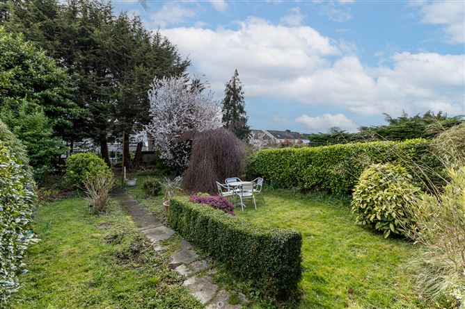 18 Shanowen Park, Santry, Dublin 9