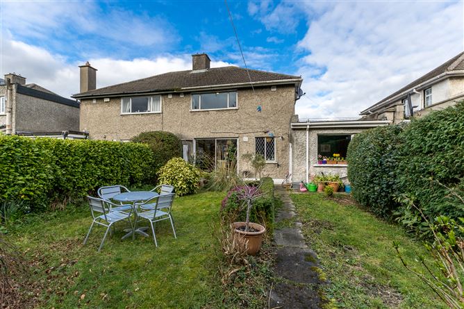 18 Shanowen Park, Santry, Dublin 9