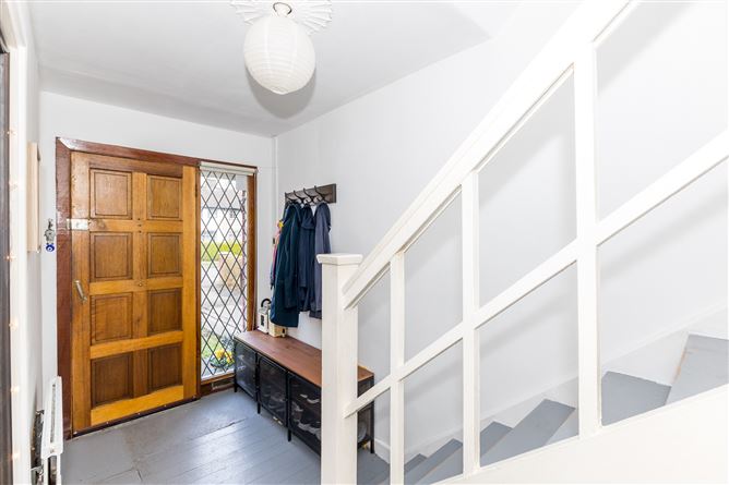 18 Shanowen Park, Santry, Dublin 9