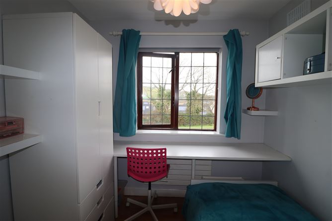 83 Manor Hill, Ballincollig, Cork