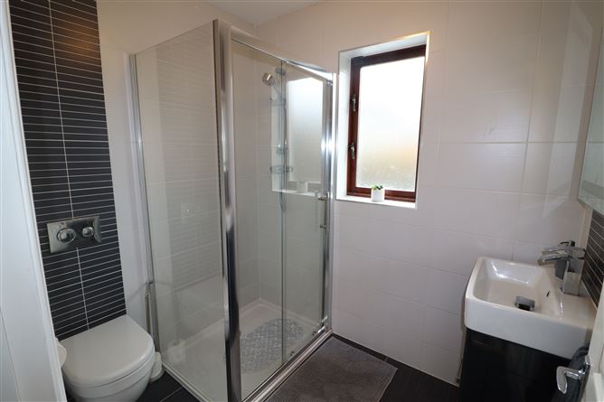 83 Manor Hill, Ballincollig, Cork