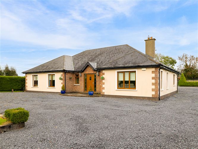 Alasty, Kill, Kildare