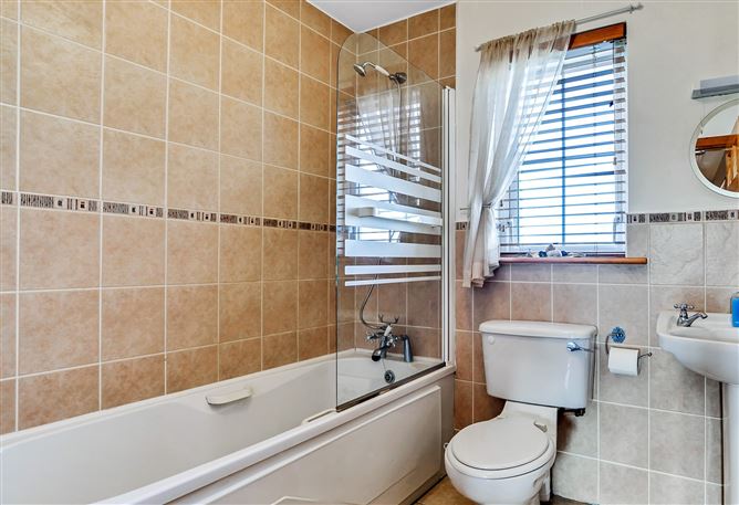 35 Gleann Tain Manor, Letterkenny, Co. Donegal