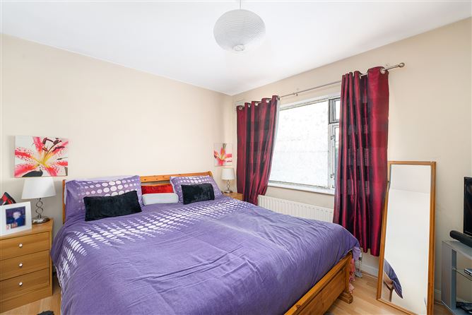 28 Riversdale Road, Clondalkin