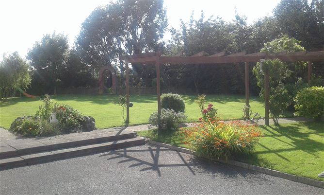 Sheetland Lodge, Sheetland Road, Termonfeckin, Louth