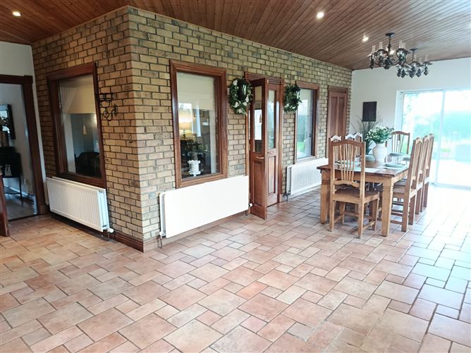 Sheetland Lodge, Sheetland Road, Termonfeckin, Louth