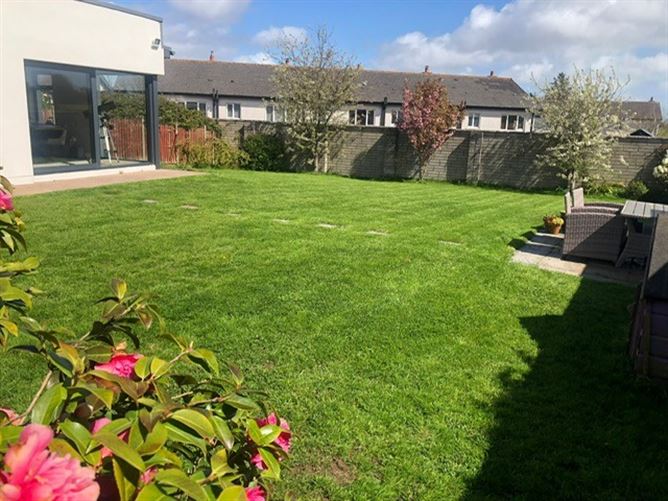 No. 60 The Drive, Inis Alainn, Cobh, Cork