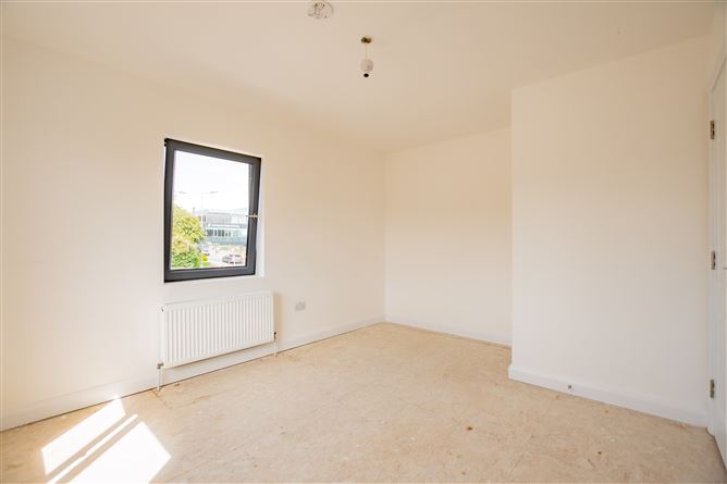 Photo 29 of 40 — 3 Bed End Terrace , White Linen Avenue, Longford Town, Co. Longford, Longford, Longford