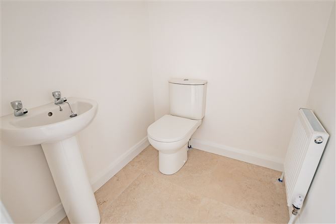 Photo 18 of 40 — 3 Bed End Terrace , White Linen Avenue, Longford Town, Co. Longford, Longford, Longford