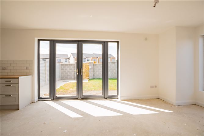 Photo 10 of 40 — 3 Bed End Terrace , White Linen Avenue, Longford Town, Co. Longford, Longford, Longford