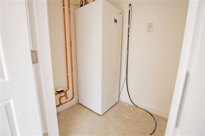 Photo 20 of 40 — 3 Bed End Terrace , White Linen Avenue, Longford Town, Co. Longford, Longford, Longford