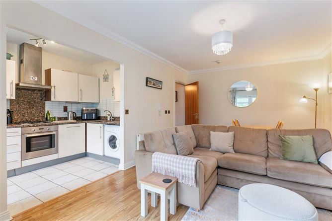 Photo 5 of 13 — 8 Stocking Wood Copse, Stocking Avenue, Rathfarnham, Dublin 16