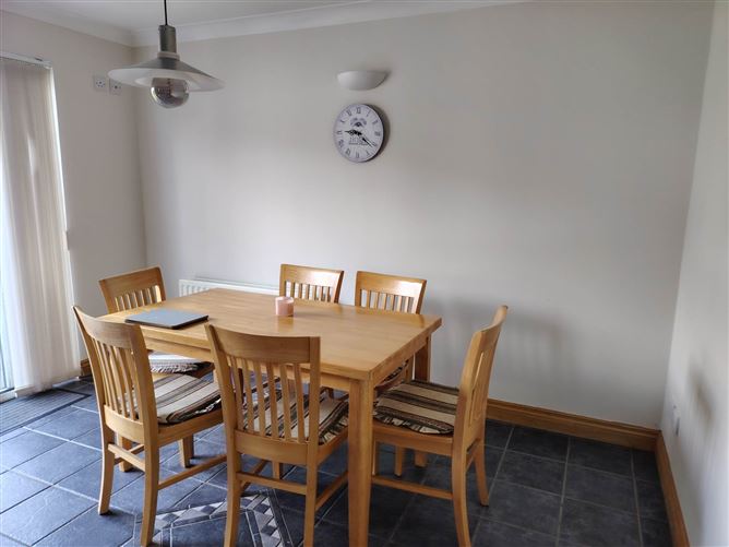 5 Clermont Manor, Dundalk, County Louth