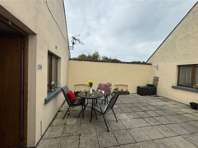22A The Malthouse Main Street, Castlebellingham, Louth