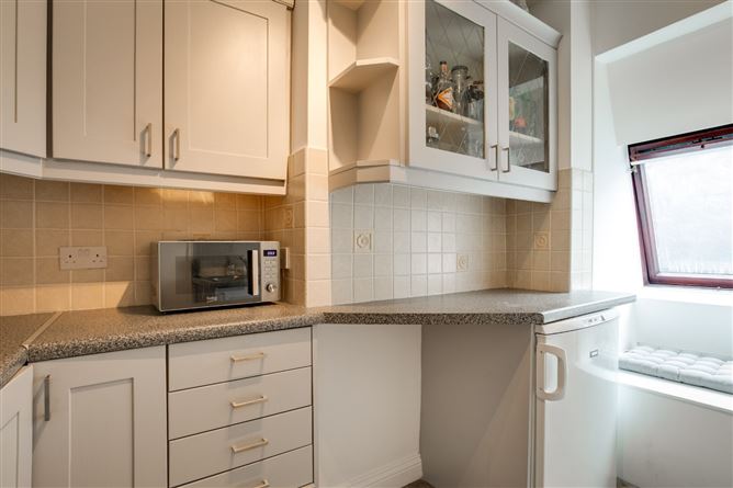 14 Woodlawn House, Mounttown Road Lower, Dun Laoghaire, County Dublin