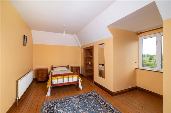 Cloverhill, Clonaglin, Kilbeggan, Co. Westmeath