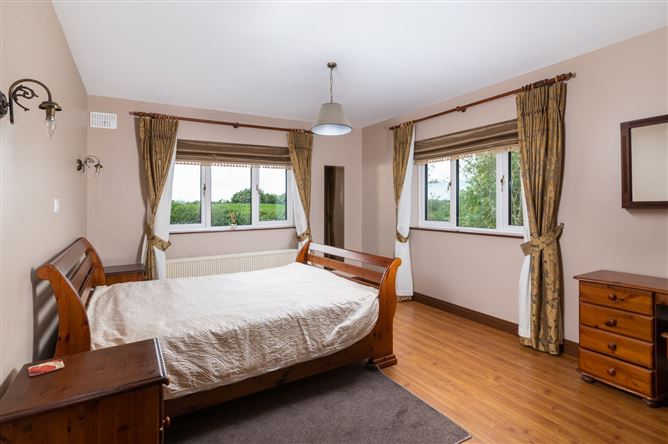 Cloverhill, Clonaglin, Kilbeggan, Co. Westmeath