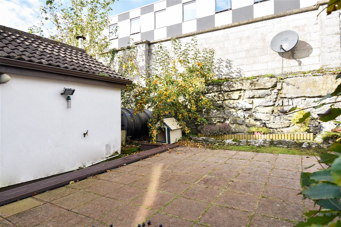 12 Forster Court, Galway City Centre