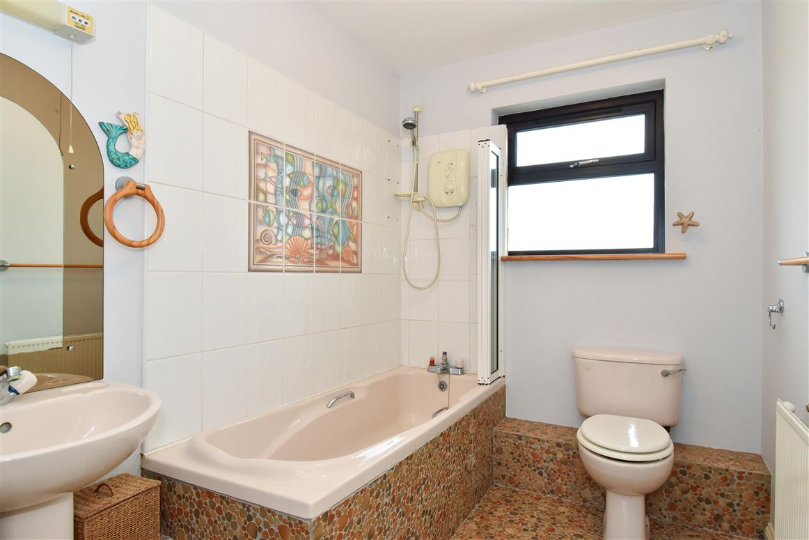 12 Forster Court, Galway City Centre